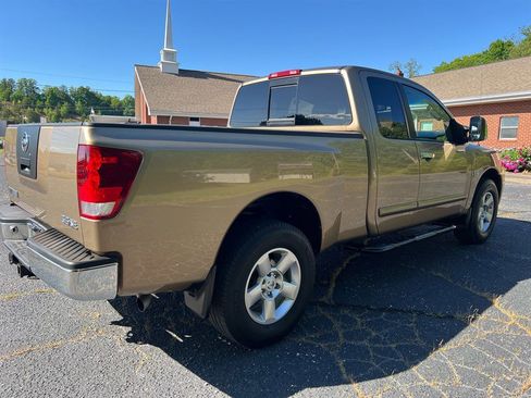 Used 2004 Nissan Titan SE AWD/4WD image 6