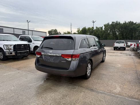 Used 2016 Honda Odyssey SE image 5