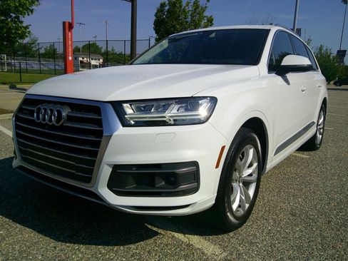 Used 2018 Audi Q7 3.0T Premium Plus w/ Premium Plus Package AWD/4WD image 18