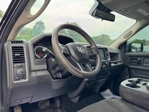 Used 2019 RAM 1500 Express w/ Wheel & Sound Group AWD/4WD image 14