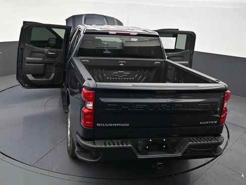 Used 2023 Chevrolet Silverado 1500 Custom RWD image 29