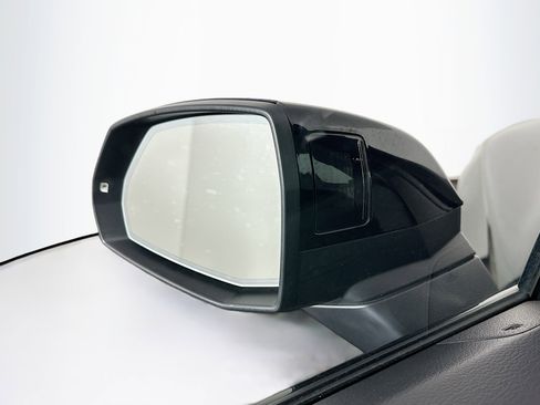 Used 2025 Audi Q5 2.0T Premium image 16