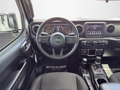 Used 2023 Jeep Gladiator Sport w/ Trailer Tow Package AWD/4WD image 15