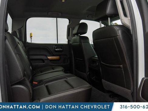 Used 2018 Chevrolet Silverado 1500 LTZ AWD/4WD image 19