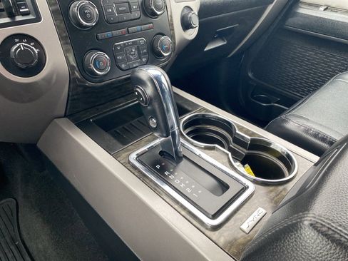 Used 2017 Ford Expedition Limited image 11