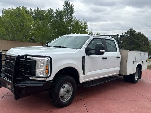 Used 2024 Ford F350 XL AWD/4WD image 6