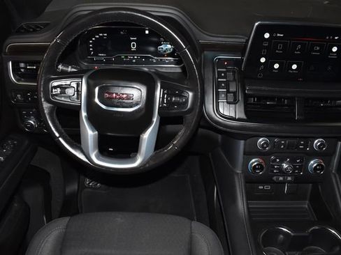 Used 2022 GMC Yukon SLE image 14
