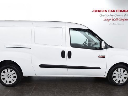 Used 2018 RAM ProMaster City Tradesman SLT image 15