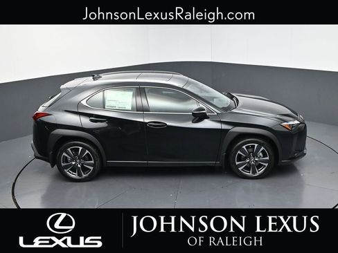 New 2026 Lexus UX 300h FWD image 28