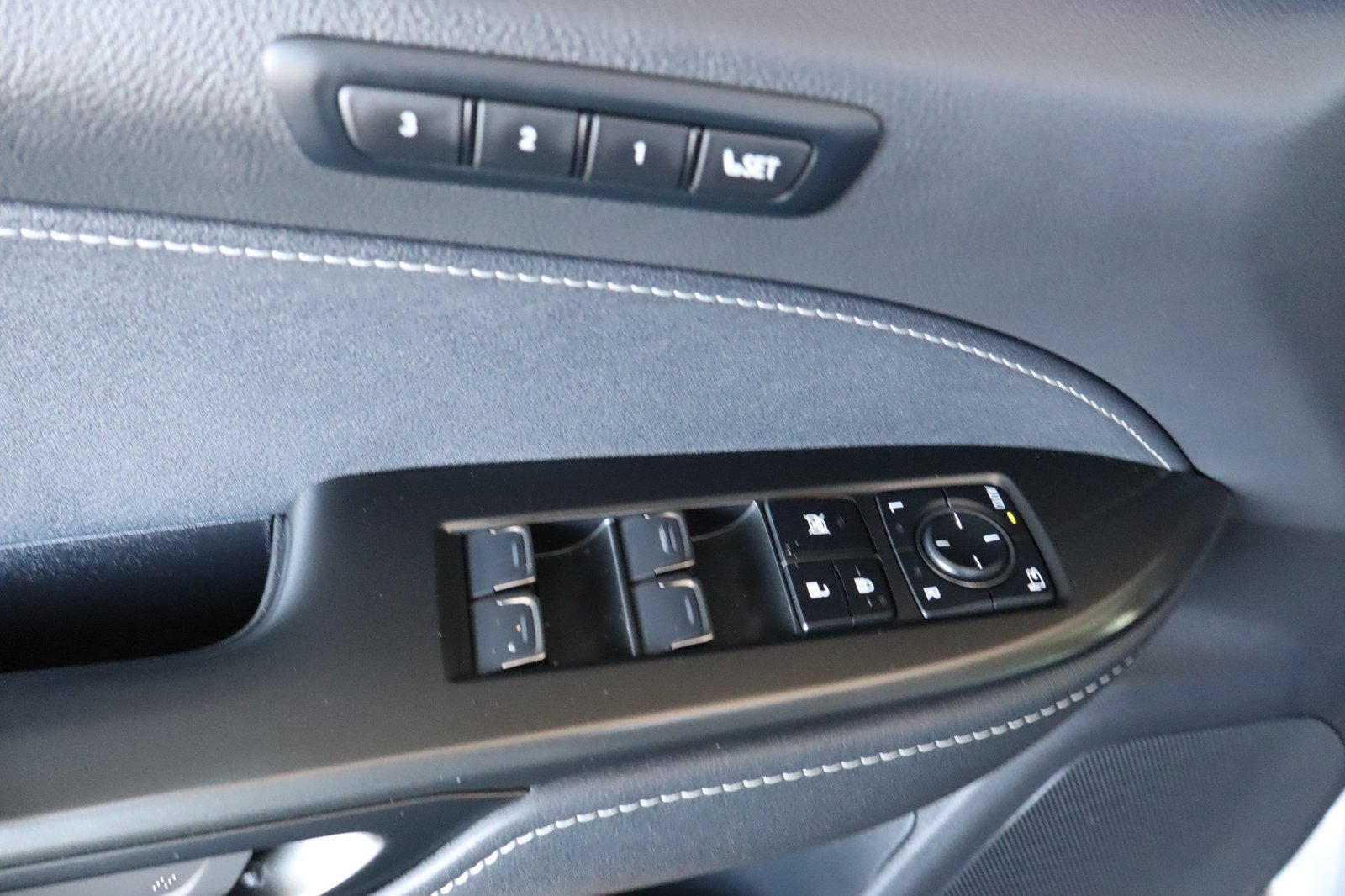 Used 2023 Lexus NX 350 F Sport AWD/4WD image 19