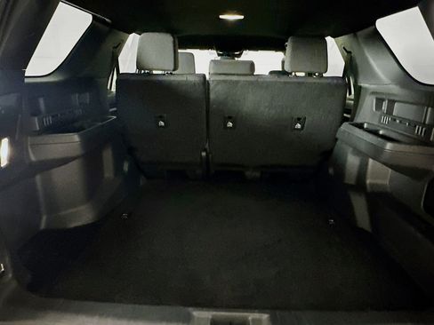 Used 2025 Toyota 4Runner SR5 image 28