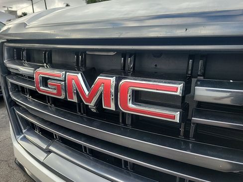 Used 2024 GMC Yukon AT4 w/ Technology Package image 16