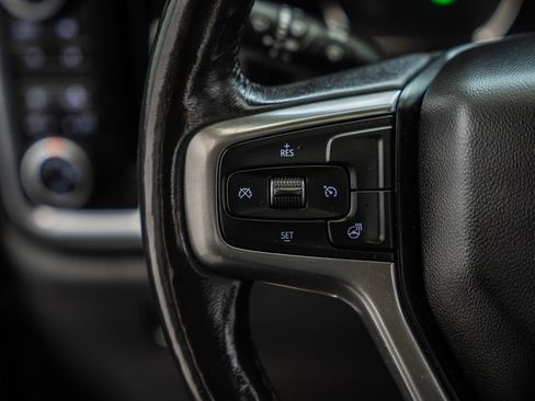 Used 2019 Chevrolet Silverado 1500 RST AWD/4WD image 32