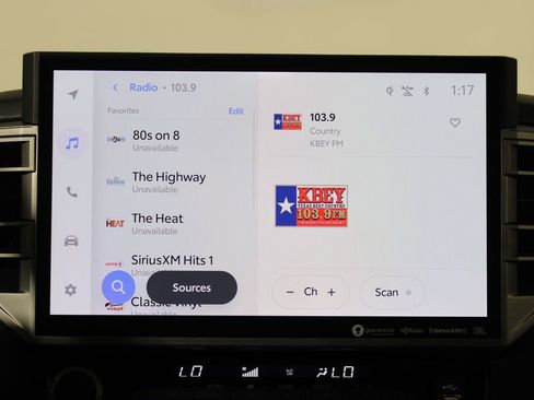 Used 2023 Toyota Tundra Limited image 15