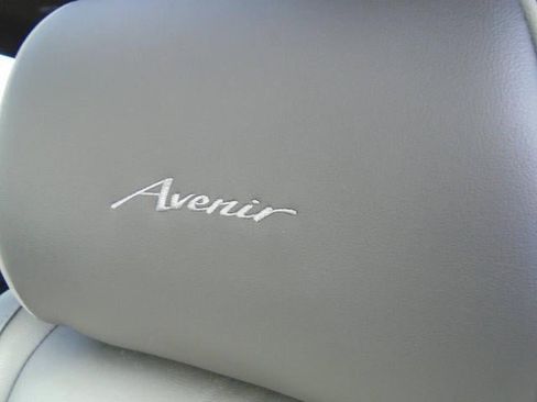 Certified 2024 Buick Enclave Avenir w/ Avenir Technology Package image 19