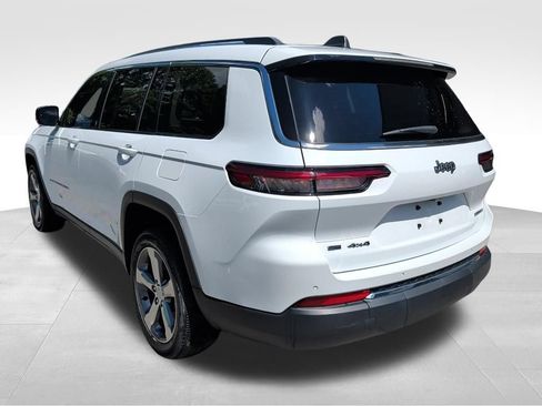 Used 2021 Jeep Grand Cherokee L Limited AWD/4WD image 3