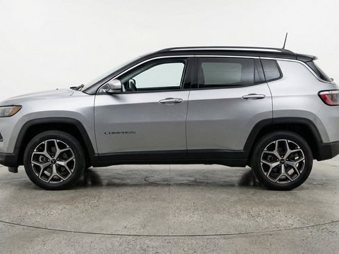 Used 2025 Jeep Compass Limited AWD/4WD image 5