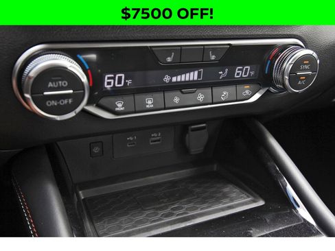 New 2025 Nissan Altima 2.5 SR w/ SR Premium Package image 23