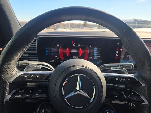 Used 2025 Mercedes-Benz GLE 53 AMG 4MATIC image 34