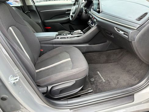 Used 2022 Hyundai Sonata SEL FWD image 13
