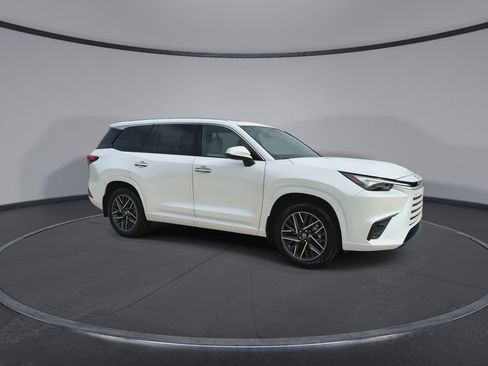 New 2026 Lexus TX 350 AWD image 2
