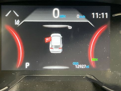 Used 2025 Toyota RAV4 XLE w/ Convenience Package FWD image 23