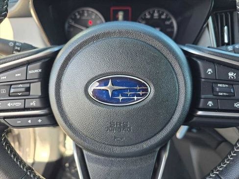 Used 2025 Subaru Outback Premium w/ Popular Package #1A AWD/4WD image 23