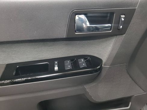 Used 2010 MAZDA Tribute i Sport FWD image 10
