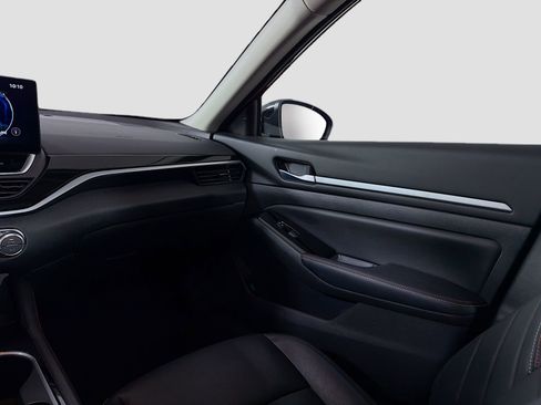 Used 2024 Nissan Altima 2.0 SR image 26