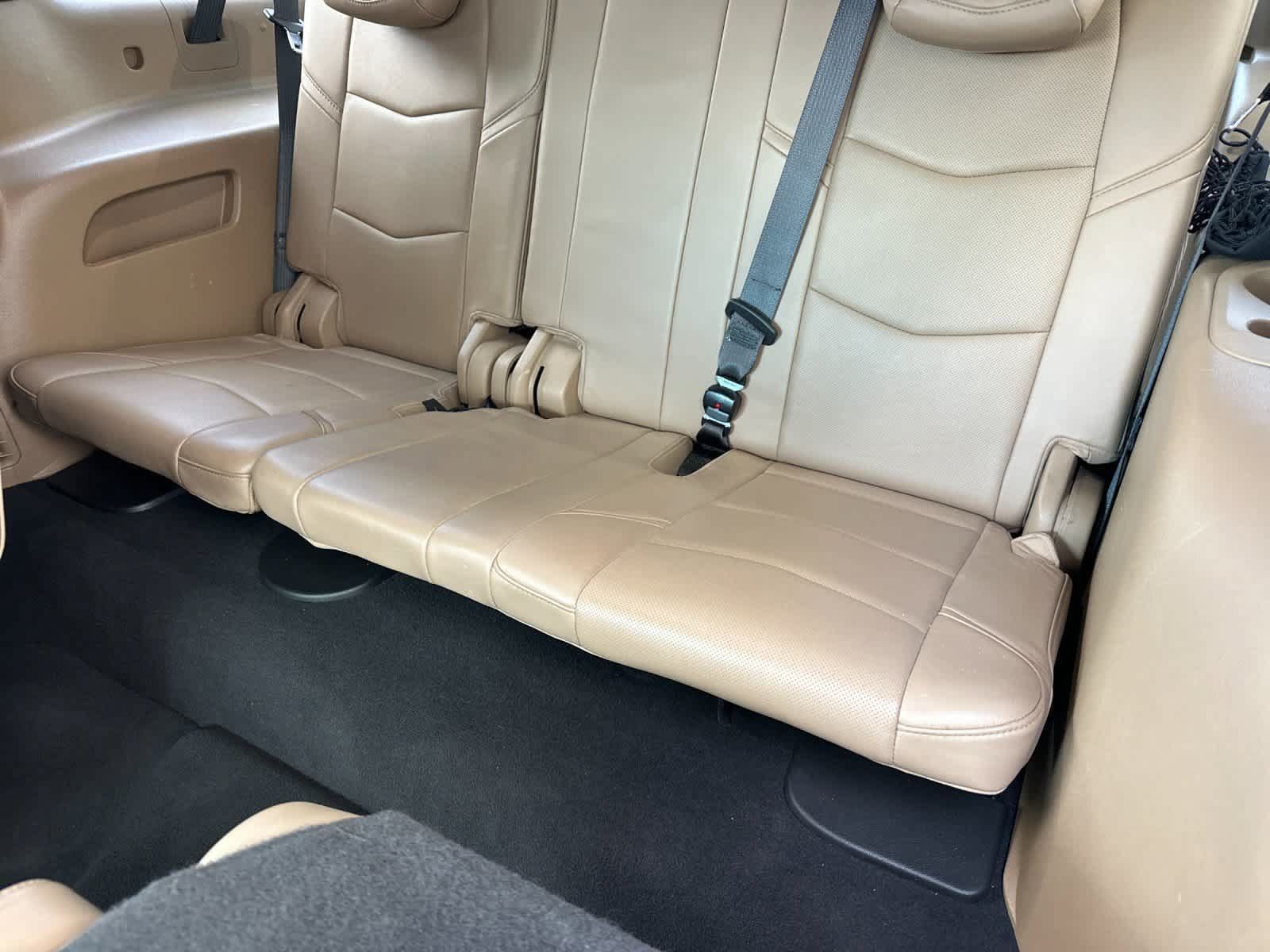 Used 2019 Cadillac Escalade ESV Platinum AWD/4WD image 15