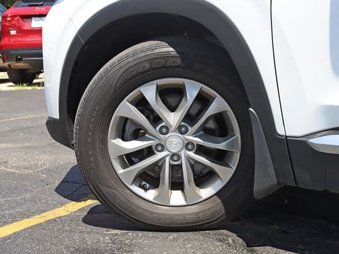 Used 2020 Hyundai Santa Fe SEL AWD/4WD image 15