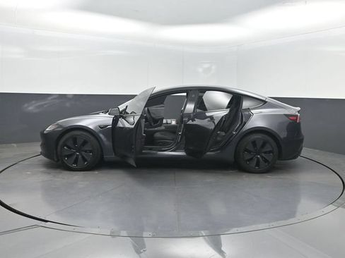 Used 2025 Tesla Model 3 RWD image 29