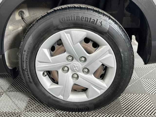 Used 2020 Hyundai Venue SE FWD image 33