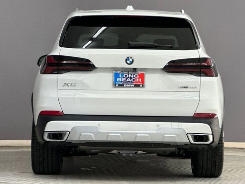 New 2026 BMW X5 sDrive40i w/ Premium Package image 10