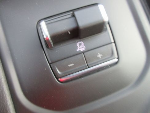 New 2026 GMC Sierra 2500 AT4 image 21