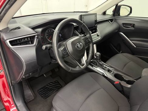 Used 2022 Toyota Corolla Cross LE FWD image 8