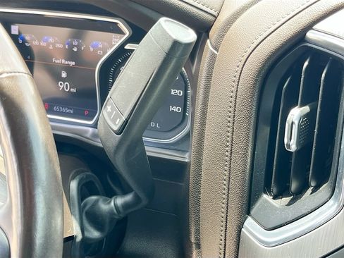 Used 2021 GMC Sierra 3500 Denali w/ Denali Ultimate Package AWD/4WD image 17
