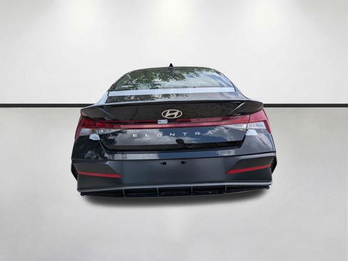 New 2026 Hyundai Elantra SEL Sport Premium image 5