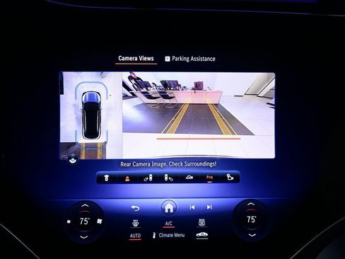 Certified 2023 Mercedes-Benz EQS 580 4MATIC SUV image 22