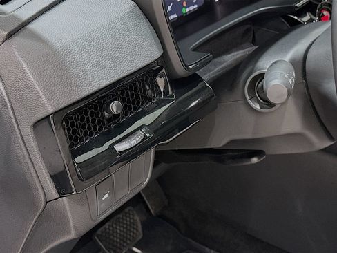 Used 2026 Honda CR-V EX-L image 10