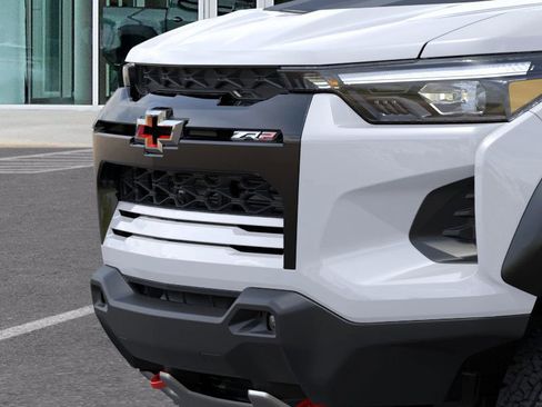 New 2026 Chevrolet Colorado ZR2 w/ Technology Package image 15