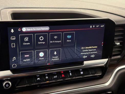 Used 2025 GMC Sierra 1500 SLT image 26