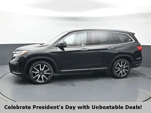 Used 2020 Honda Pilot Touring image 2