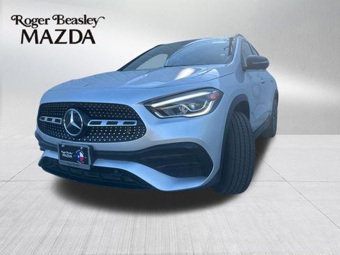 Used 2023 Mercedes-Benz GLA 250 image 1