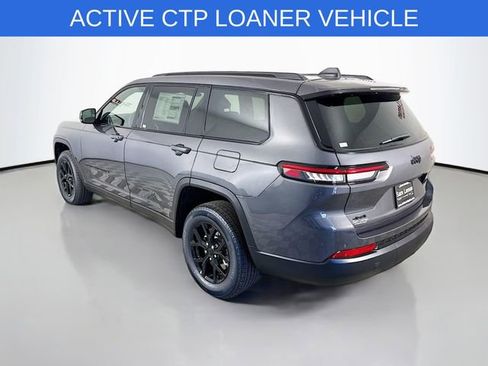 New 2025 Jeep Grand Cherokee L Altitude image 5