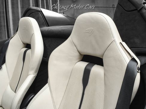 Used 2018 McLaren 570S Spider RWD image 16