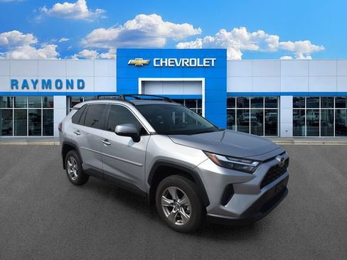 Used 2024 Toyota RAV4 XLE w/ Convenience Package AWD/4WD image 1