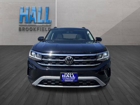 Certified 2023 Volkswagen Atlas SE w/ Panoramic Sunroof Package AWD/4WD image 9