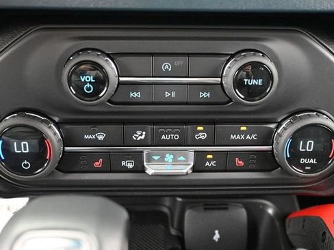 New 2026 Ford Bronco Heritage Edition AWD/4WD image 27