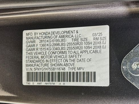Certified 2025 Honda Pilot Touring image 41